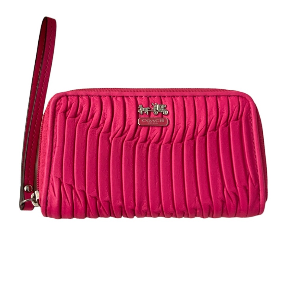 🪷 Coach Medium Wallet/Wristlet